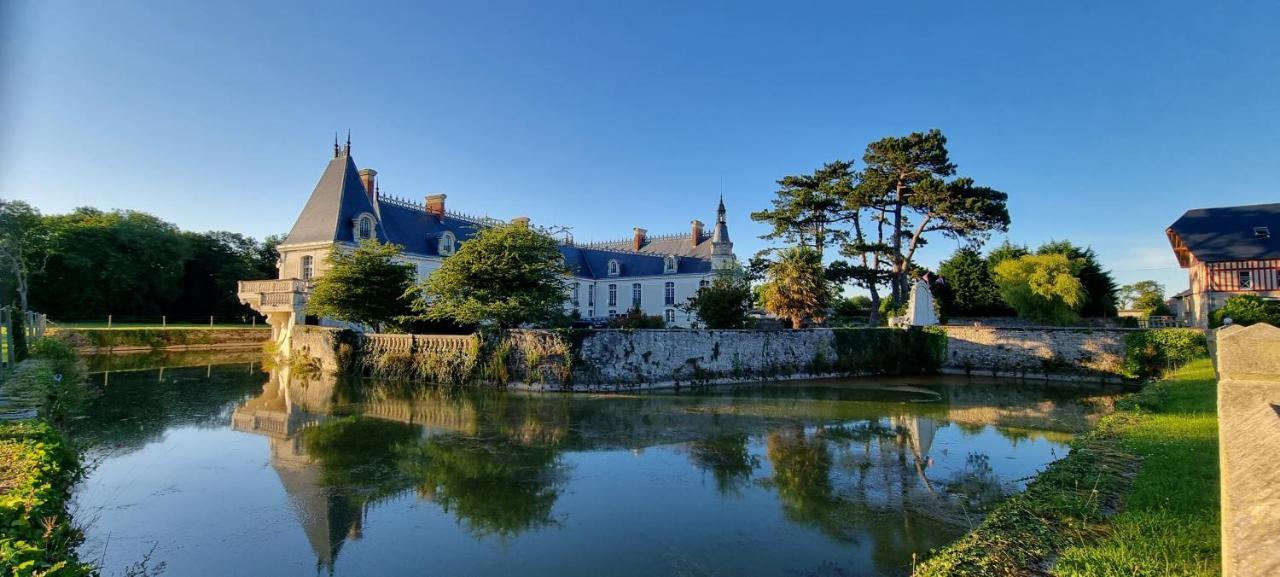 Appartement Lumineux Et Cosy Avec Jardin Vue Sur Chateau Pres Port En Bessin, Bayeux Et Omaha Beach Commes Екстер'єр фото