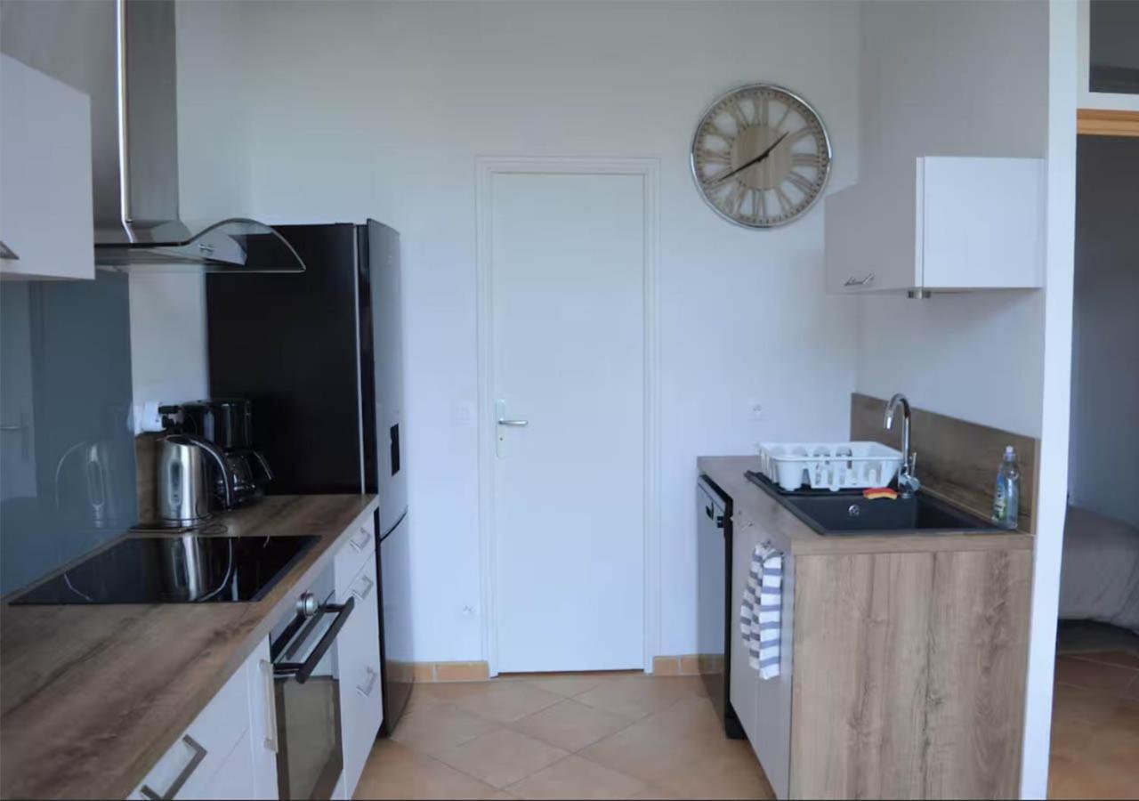 Appartement Lumineux Et Cosy Avec Jardin Vue Sur Chateau Pres Port En Bessin, Bayeux Et Omaha Beach Commes Екстер'єр фото